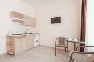 Апарт-отель Apartments near Deribasovskaya . Люкс двухместный с балконом 3