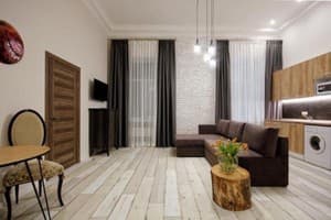 Квартира D5 Apartments. Апартаменты 4-местный в сердце Одессы 1