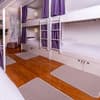 Хостел Friends House. Место в женском 8-местном номере  1