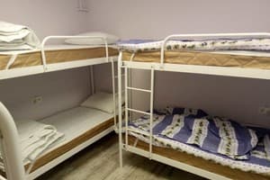 Хостел Hostel Dvor. Место в женском 6-местном номере комната 4 1