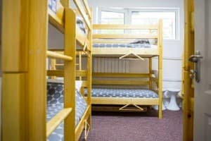 Хостел Hostel Light. Место в общем 8-местном номере  3