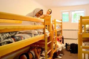 Хостел Hostel Light. Место в общем 8-местном номере  4