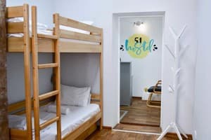 Hostel51  18