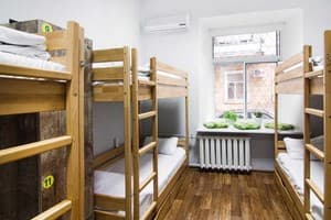 Хостел Hostel51 . Место в общем 8-местном номере  3