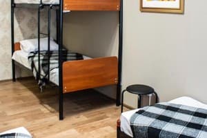 Хостел Koleso. Место в общем 4-местном номере  1