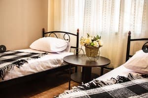 Хостел Koleso. Место в общем 4-местном номере  2