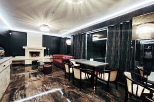 Levanevsky Hotel 8