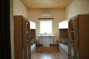 Хостел Logovo Hostel. Место в общем 4-местном номере улучшеный 4