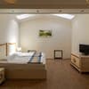 Апарт-отель Metro Hotel Apartments. Апартаменты двухместный мансарда 2