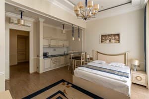 Апарт-отель Metro Hotel Apartments. Апартаменты двухместный с балконом 1