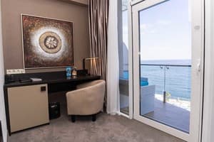 Спа-отель NEMO Hotel Resort & SPA. Люкс двухместный с видом на море +1 4