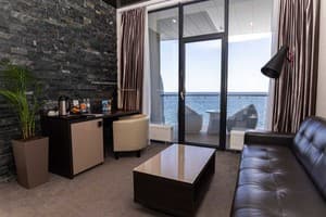 Спа-отель NEMO Hotel Resort & SPA. Улучшенный 4-местный вид на море (смежные комнаты) +2 3