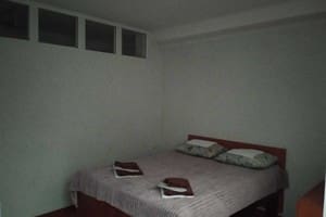 Частный сектор Петрович. Коттедж 7-местный  15