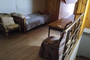 Частный сектор Петрович. Коттедж 7-местный  19