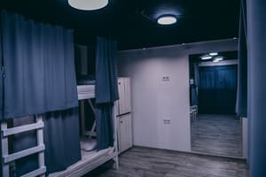 Хостел Смарт. Место в общем 6-местном номере В 5