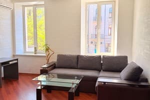 Светлые апартаменты 6